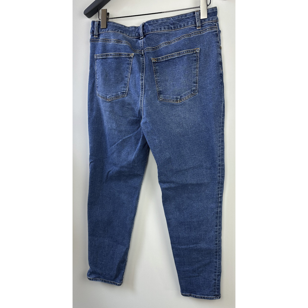 Talbots Everyday Relaxed Jeans Button Fly Stretch Medium Wash Blue Denim Size 10 - Picture 8 of 11